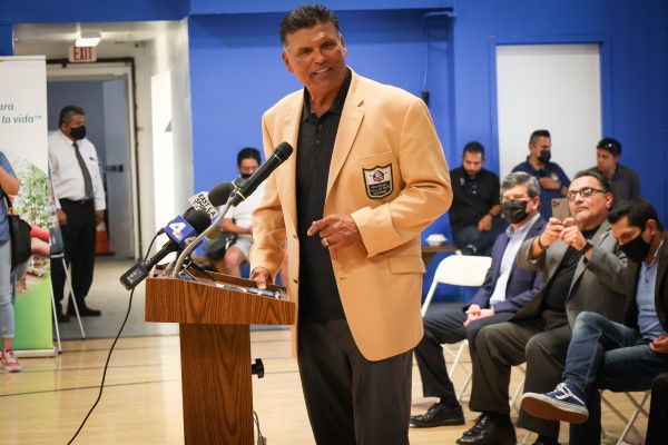 Anthony Munoz at Hollenback Youth Center