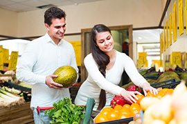 Do I Need a Registered Dietitian or  Nutritionist? Learn About the Benefits of Each